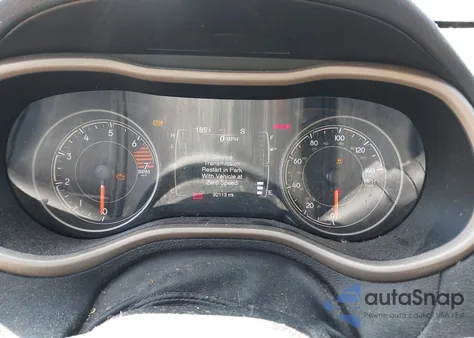 2018 Jeep Cherokee Latitude Fwd from USA, damaged, VIN 1C4PJLCB8JD544847